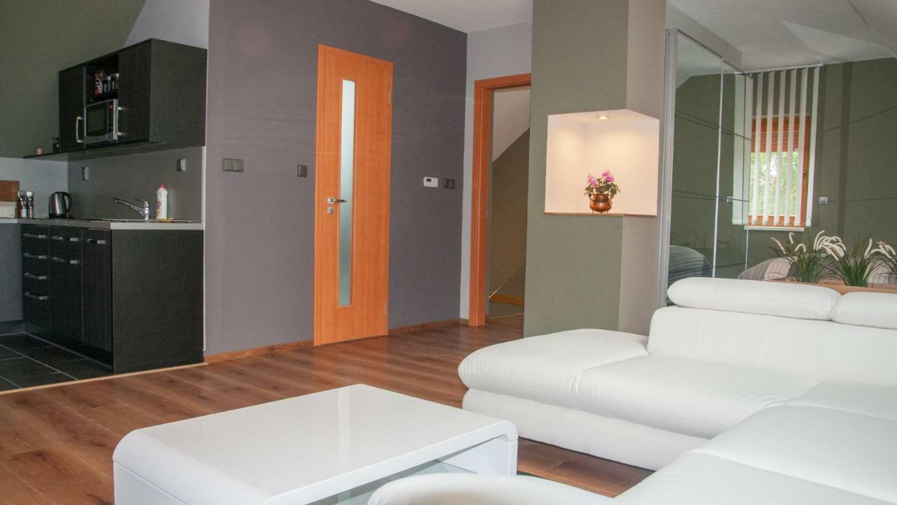 Apartmany U Bystrickych Bořetice Екстериор снимка